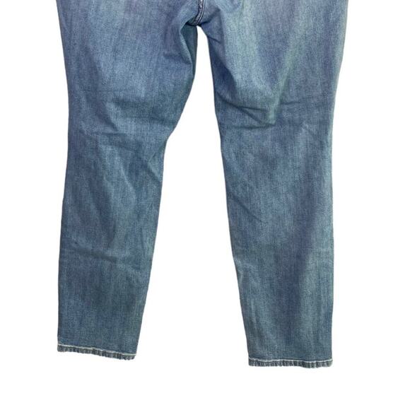 Torrid Super Distressed Boyfriend Ripped Skinny Crop Jeans 18 Blue Medium Wash - Picture 10 of 15